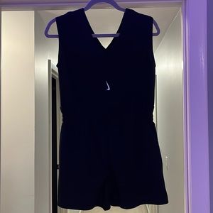 Nike girls Medium cotton romper